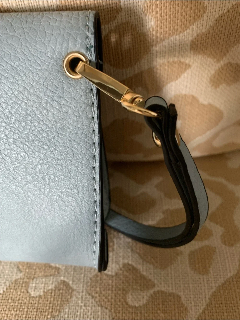 Light Blue Wristlet Clutch - Vegan Leather Like New!!